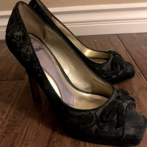 Peep Toe Heels - Picture 5 of 16